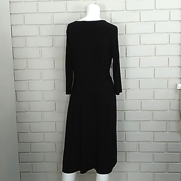 Nine West Black Ruched Sheath Dress. Size 10 - Picture 6 of 10